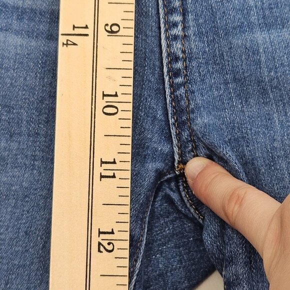 Madewell Curvy High Rise Skinny Crop Jean Medium Wash Women's Size 27 Distressed - Picture 8 of 10